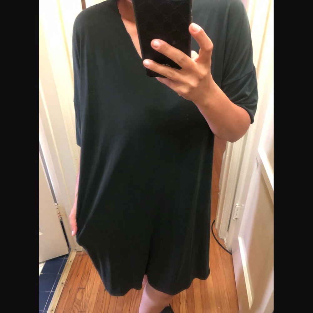 Black v neck soft midi dress. NWT!